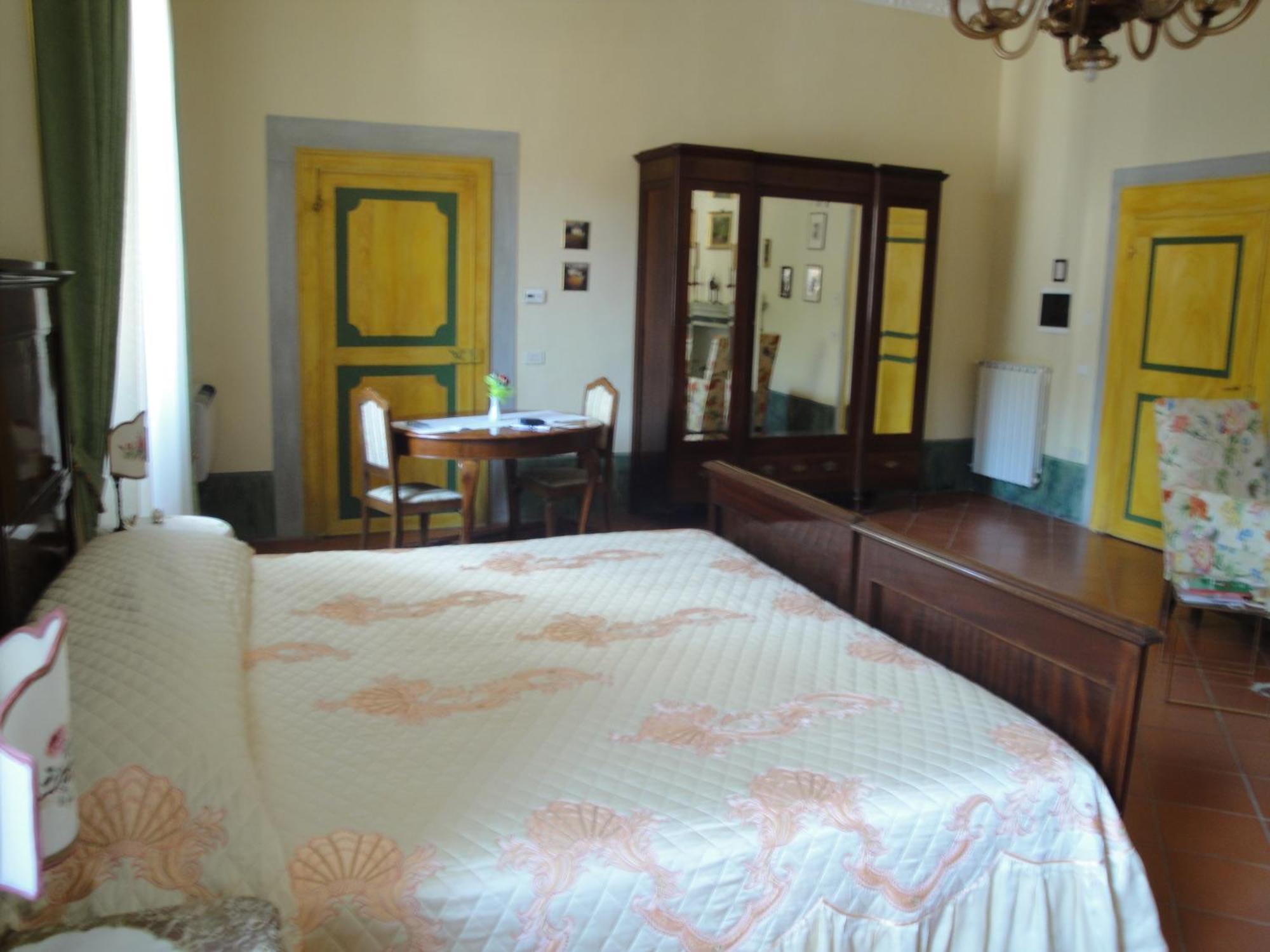 Palazzo Torriani Hotel Marradi Bilik gambar